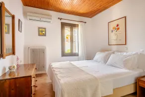 Villa Karpofora View - Image 2