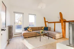 Penthouse apartment in manor villa • with parking - Image 2