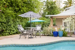 4th Ave & University - Pool + Hot Tub + Garage! - Image 3