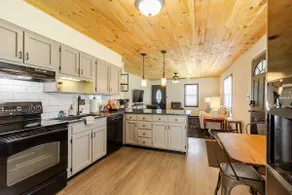 Perfect 500 Location! - Image 5