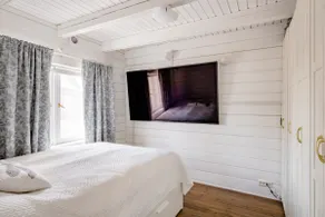 3 Bedroom Cottage with Sauna by the Sea - Image 4