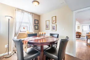 Full in-law suite w/ amenities in a historic town - Image 4