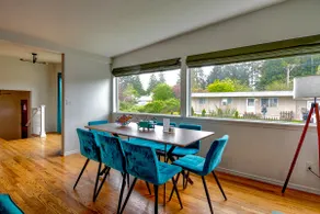 Mid-Century Modern House w/Tiki Room & Hot Tub - Image 5