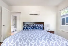 Modern, Quiet House at Perfect Downtown Location - Image 3