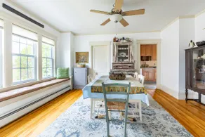 CHARMING LARGE 3 Bedroom Entire Home - Image 5