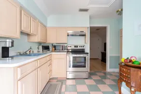 Charming Vintage Intracoastal Apartment - Image 4