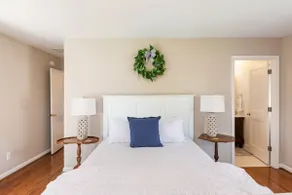 Cavalier Cottage-3 BR/Bath, Calm Amid UVA Grounds - Image 3