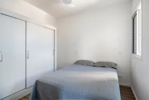 New apartment, great location and parking - Image 2