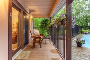 Timber Cottage -studio guest house, pet friendly. - Image 2