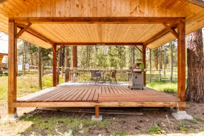 Firepit|Cozy Log Home|Sleeps 10|Dogs Welcome - Image 3