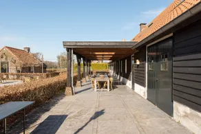 Large rural holiday home with 14 rooms - Image 4