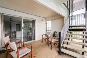 Sunny suite with the Works, Pool, 900m to beach - Image 5