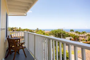 A Delightful Beach Loft with Panoramic Ocean View - Image 3