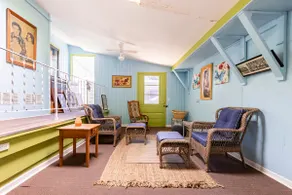 Cheerful 3 Bedroom Home/Bankson's Bungalow - Image 3