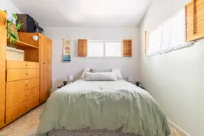 Cheerful 3 Bedroom Home/Bankson's Bungalow - Image 2