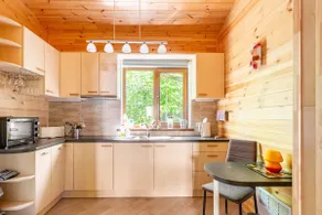 Forest Edge Cottage - Image 2