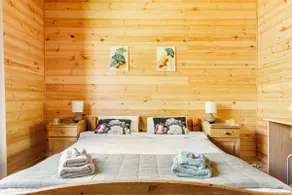 Forest Edge Cottage - Image 4