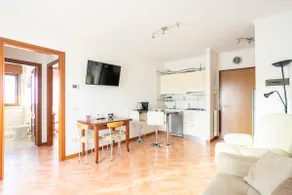 Comfort apartment in Giardino di Roma - Image 4