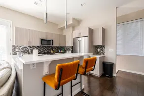 Jack's Denver Modern Townhouse with Rooftop Deck - Image 3