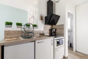 ⛱ Studio des Claires | Cozy Vacation with Private Garden - Image 3
