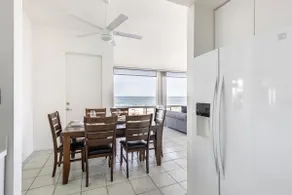 Windansea Beach Views from a Bright Apartment - Image 3