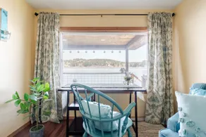 Sinclair House ~ Cozy Waterfront Retreat with Spa - Image 4