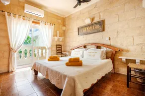 By the Sea Malta, a home away directly by the sea - Image 3