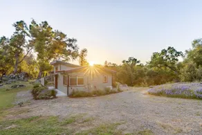 Near Yosemite | Private Guesthouse w/ Outdoor Tub - Image 4