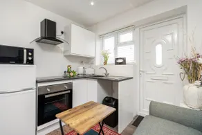 Sweet Homely Comforts! - Image 4