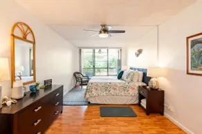Walk to everything from this condo - Image 4