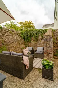 Unique Cottage in Historic Village, nr Coast/Moors - Image 2