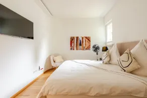 Luxurious loft with large sun terrace and sauna - Image 3