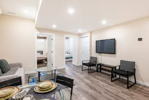 Two bedroom basement suit street parking - Image 4