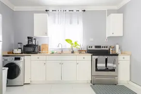 Elizabeth Escape, your home away from home. - Image 3