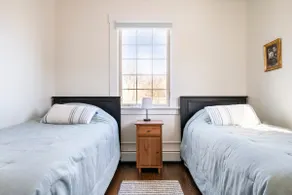 Honeycomb Hideaway-2 bedroom/pet extra/ReMoDeLeD! - Image 3