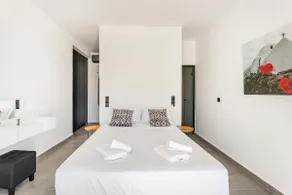 OFFER JULY Absolute BeachFront+Terrace+Mini Pool - Image 5