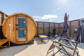 Sky deck with a sea view, relaxing cafe living room, BBQ with everything provided, barrel sauna, right next to Taiyo no Sato [Entire home] - Image 2