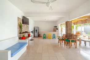 Beautiful house with a pool, close to the sea. - Image 3