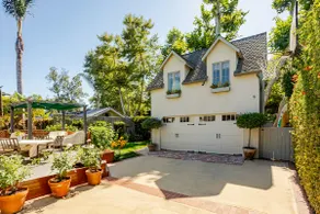 Walk to Miramar beach - Serene Montecito studio. - Image 2