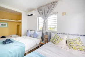 5 minutes to the sea/gas dryer/BBQ/home theater/free parking/EV charger - Image 3