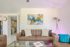 Luxurious Ocean Front Condo in The Carlyle at Miami Beach on Ocean Drive - Image 2
