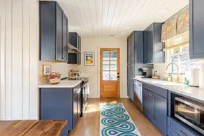 Charming newly renovated 2 bedroom Highlands house - Image 5