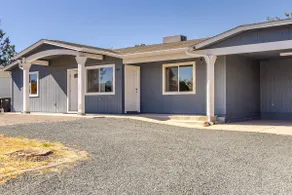 Stunning 4 bedroom home- 15 min to DT prescott - Image 2