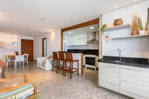 Sea view apartment BACUTIA PERACANGA, high standard! - Image 2
