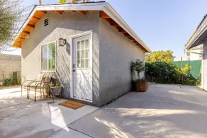 Lazy Private Cottage - Image 4
