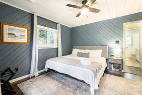 Cozy cottage in quiet cove on LKN - Image 4
