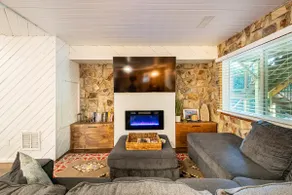 Cozy cottage in quiet cove on LKN - Image 2