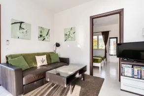 2 Bed, 2 Bath, large roof terrace with kitchen - Image 2