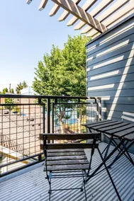 Spacious Top Floor Condo in Heart of Capitol Hill - Image 3