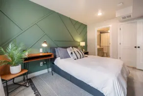 Cozy retreat 5 mins from mountains - Image 2